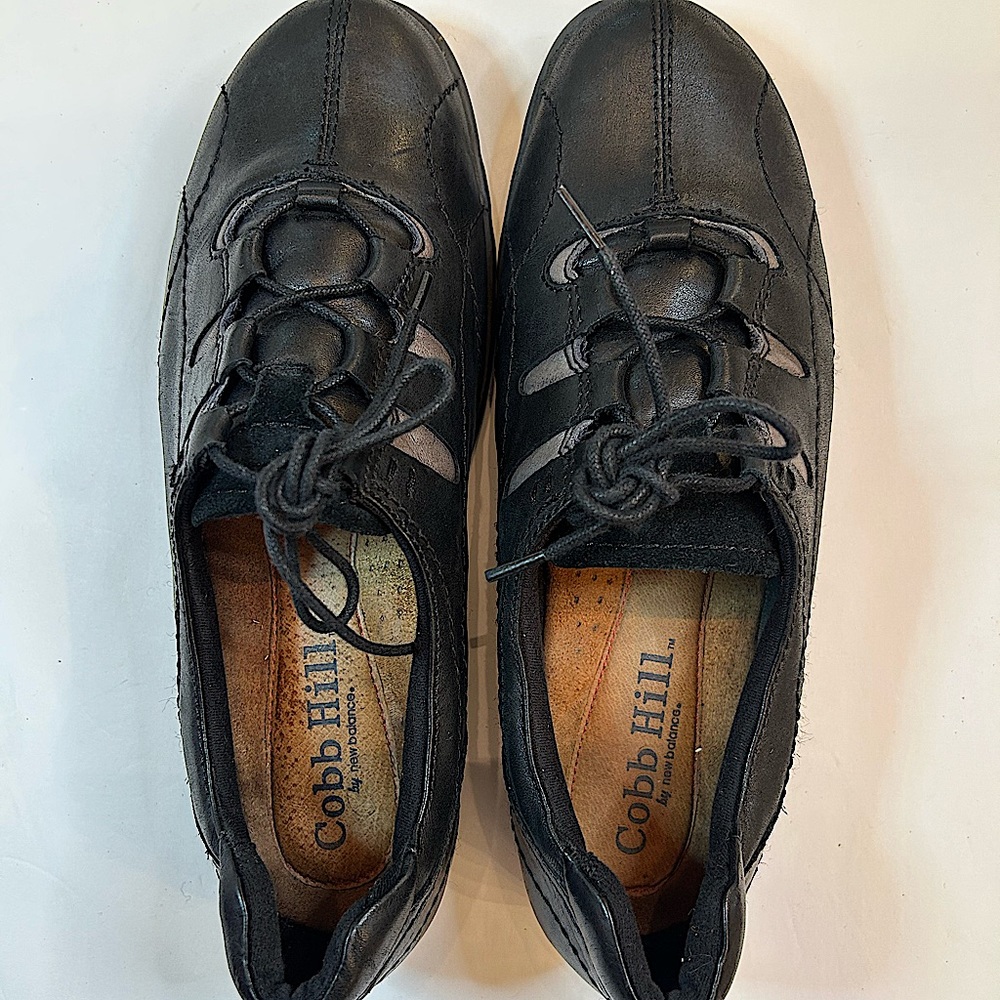 Women’s Cobb Hill Black Laced Casual Shoes US Size 9M